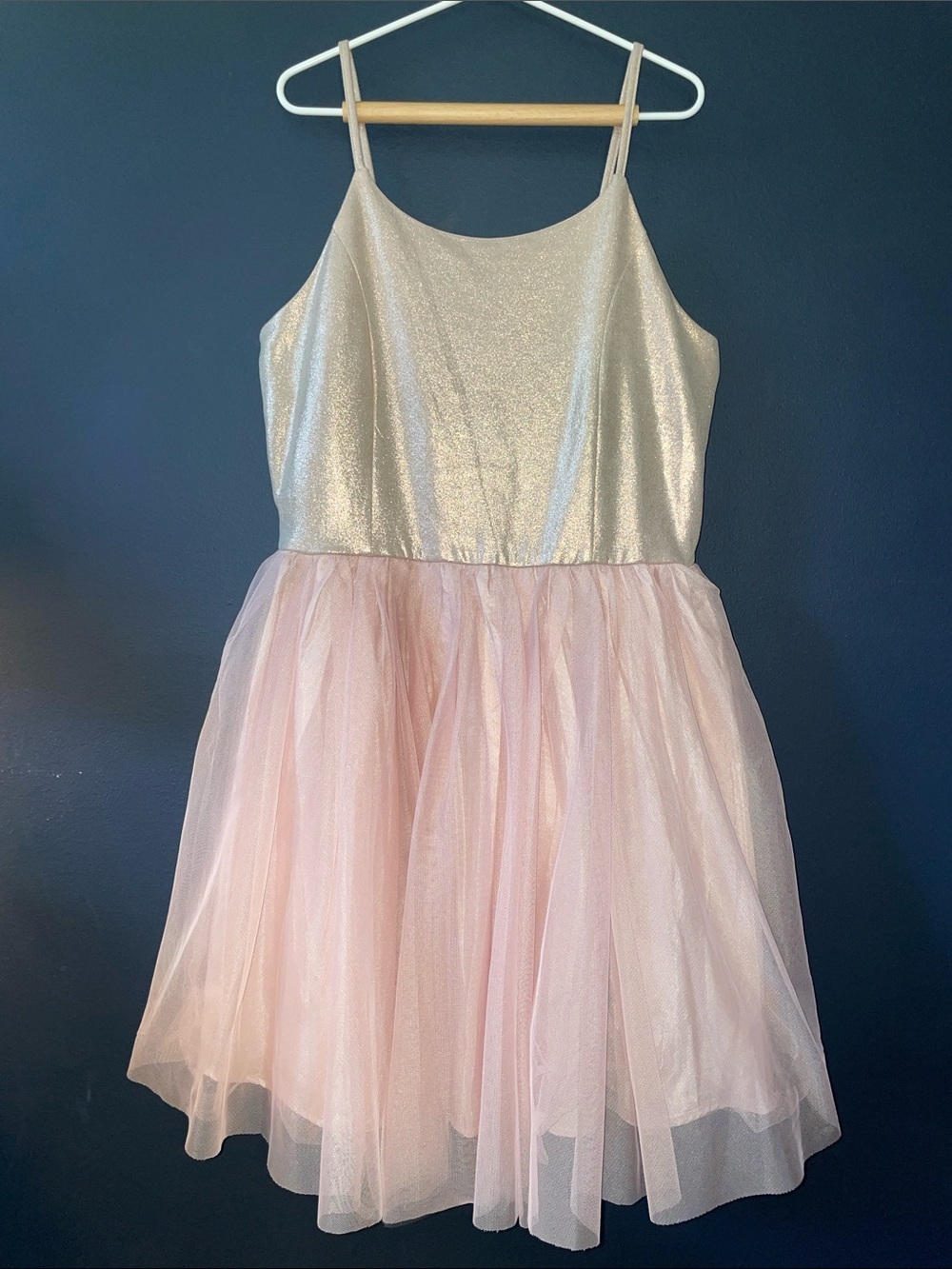 Zenzi Shimmer Rose Gold & Tulle Dress, Size XL (14-16), New Condition